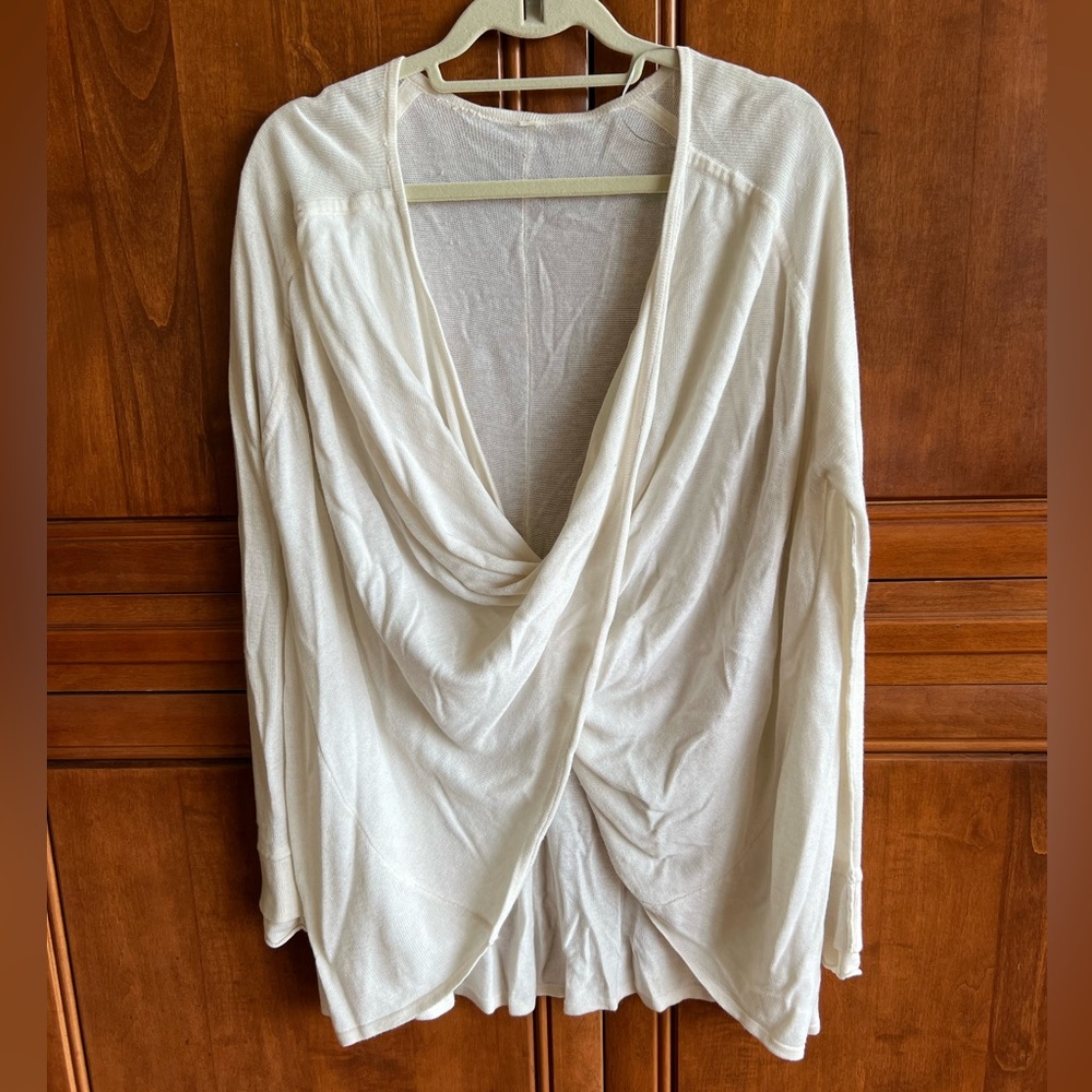 Lululemon twist & wrap sweater